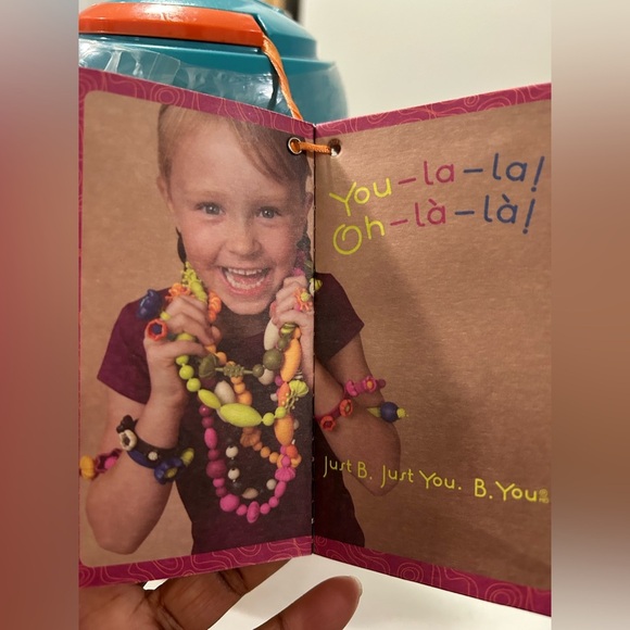 Colorful Bead Building Set - Picture 4 of 6